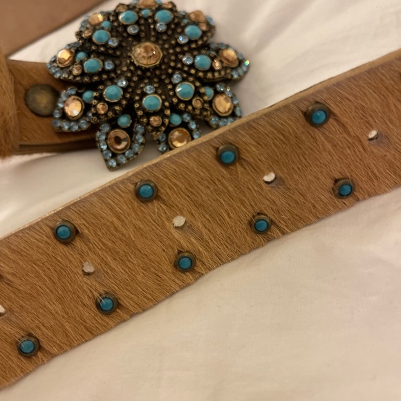 Cow Hide and Swarovski and Turquoise Belt - Picture 5 of 9